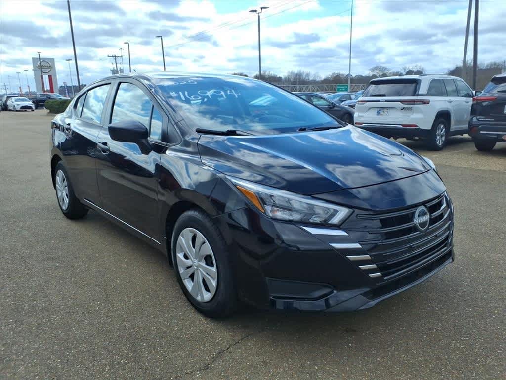 Thumbnail: 2025 Nissan Versa - 3