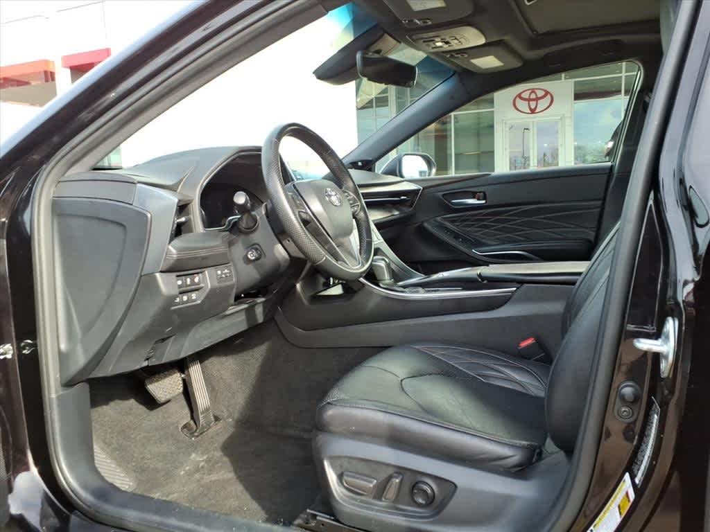 Thumbnail: 2022 Toyota Avalon - 26