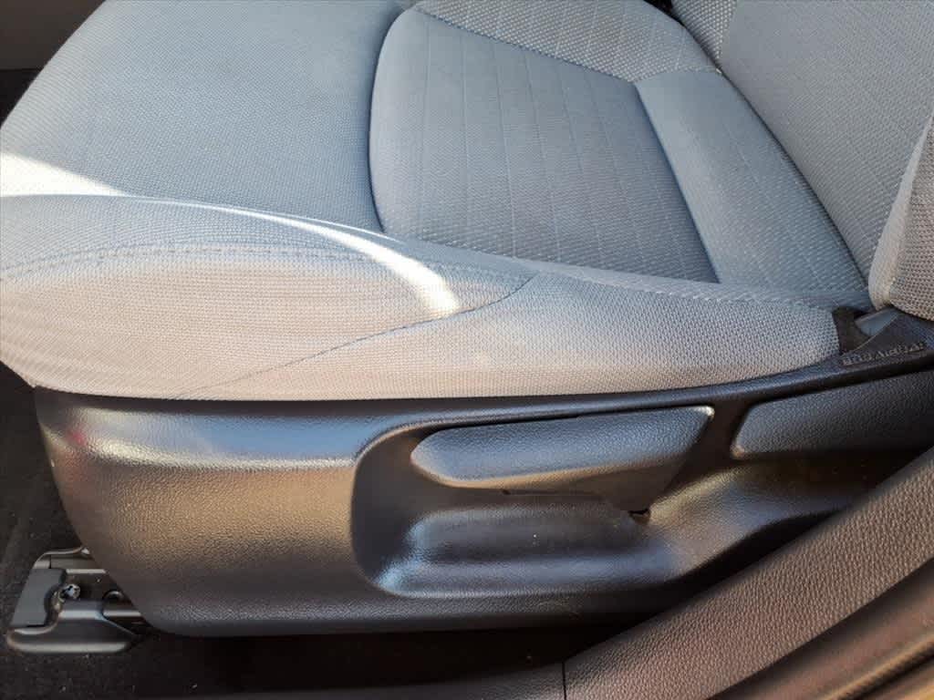 Thumbnail: 2021 Toyota Corolla - 11