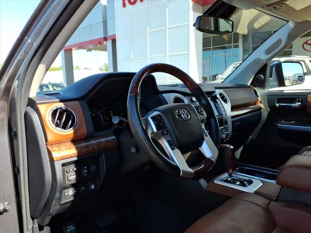 Thumbnail: 2021 Toyota Tundra - 10