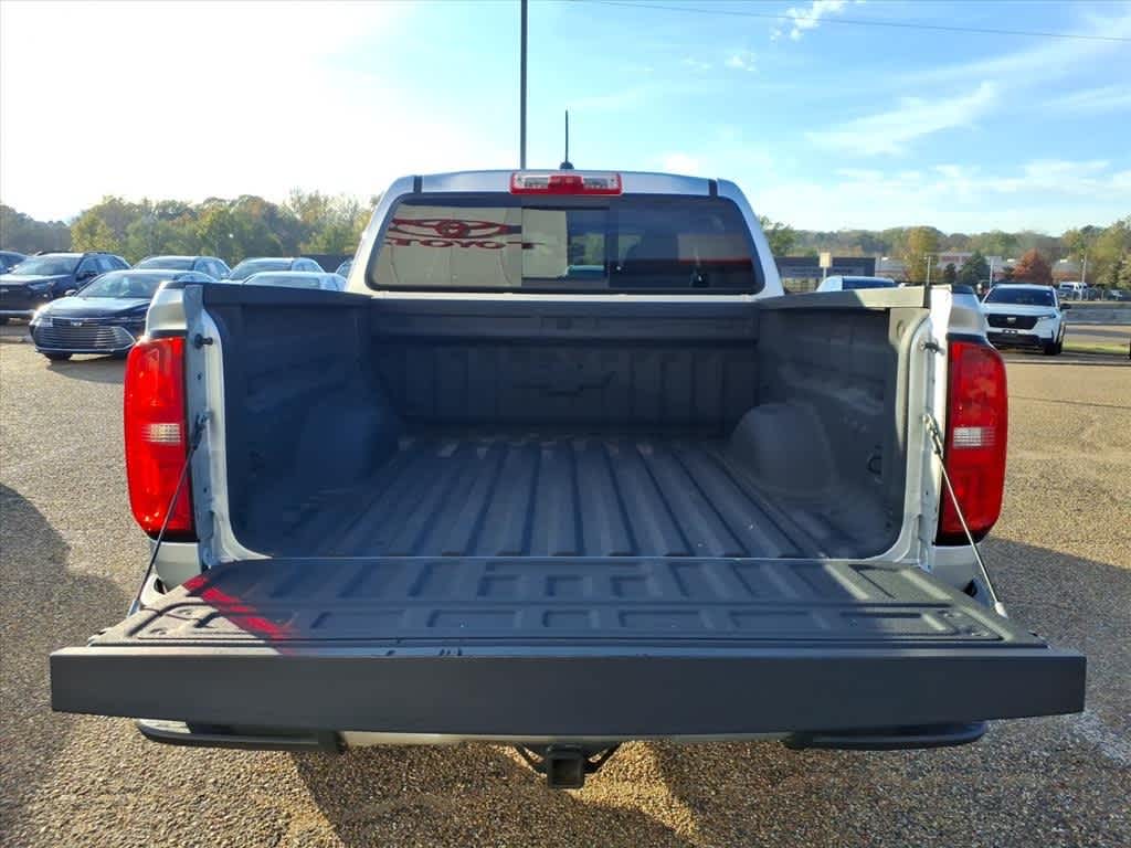 Thumbnail: 2016 Chevrolet Colorado - 8