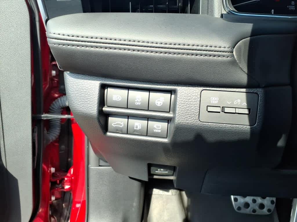 Thumbnail: 2020 Toyota Avalon - 13