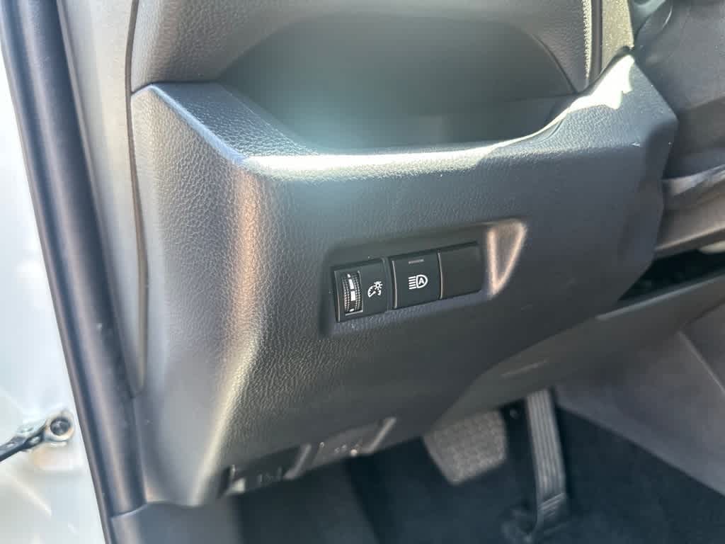 Thumbnail: 2023 Toyota RAV4 - 13
