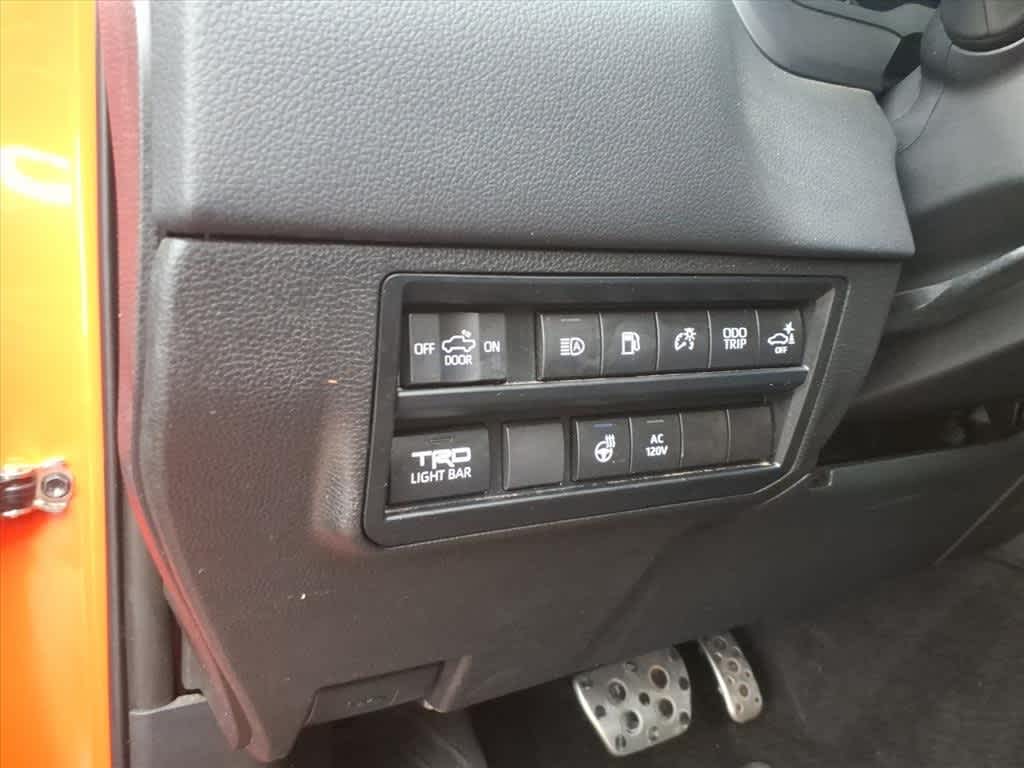 Thumbnail: 2023 Toyota Tundra - 14