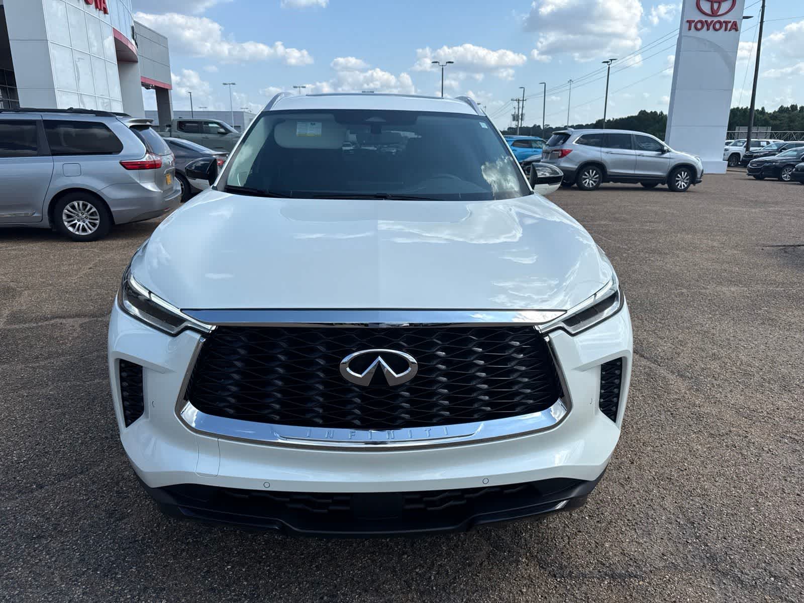 Thumbnail: 2025 INFINITI QX60 - 2