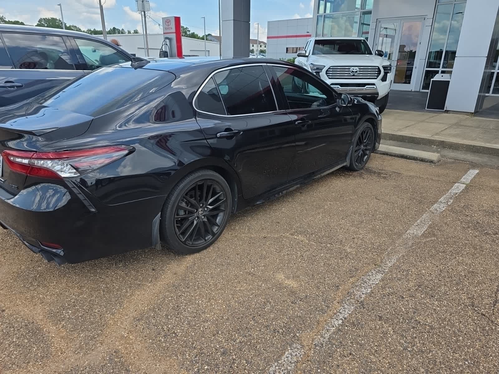 Thumbnail: 2022 Toyota Camry - 3