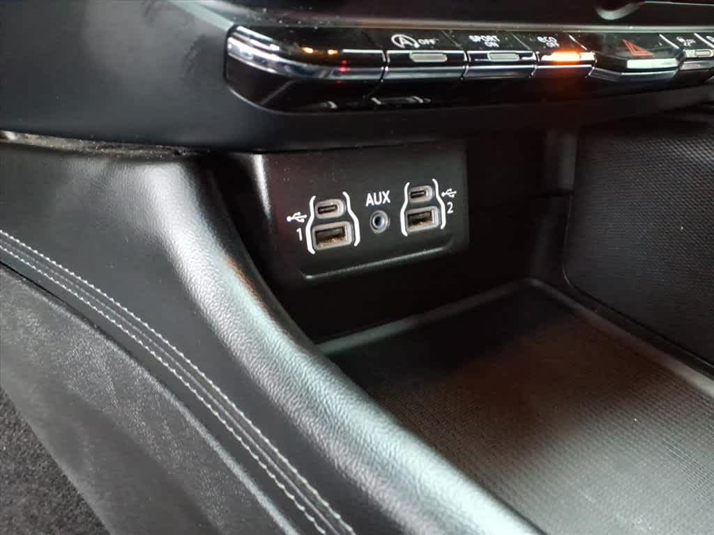 Thumbnail: 2022 Dodge Durango - 20