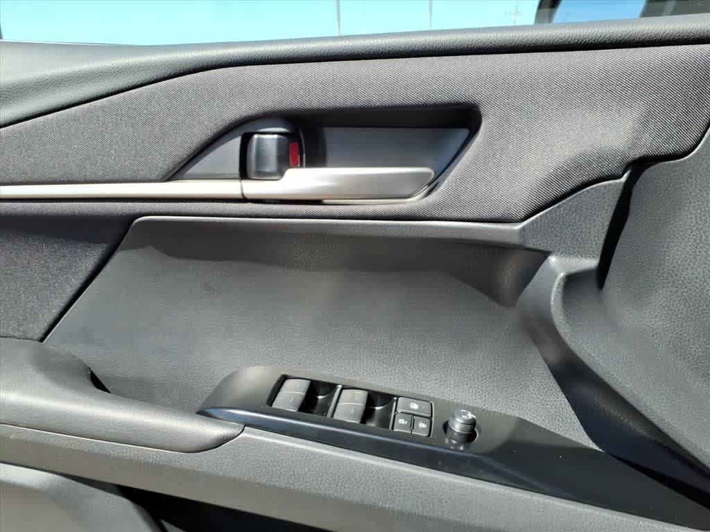 Thumbnail: 2026 Toyota Camry - 12