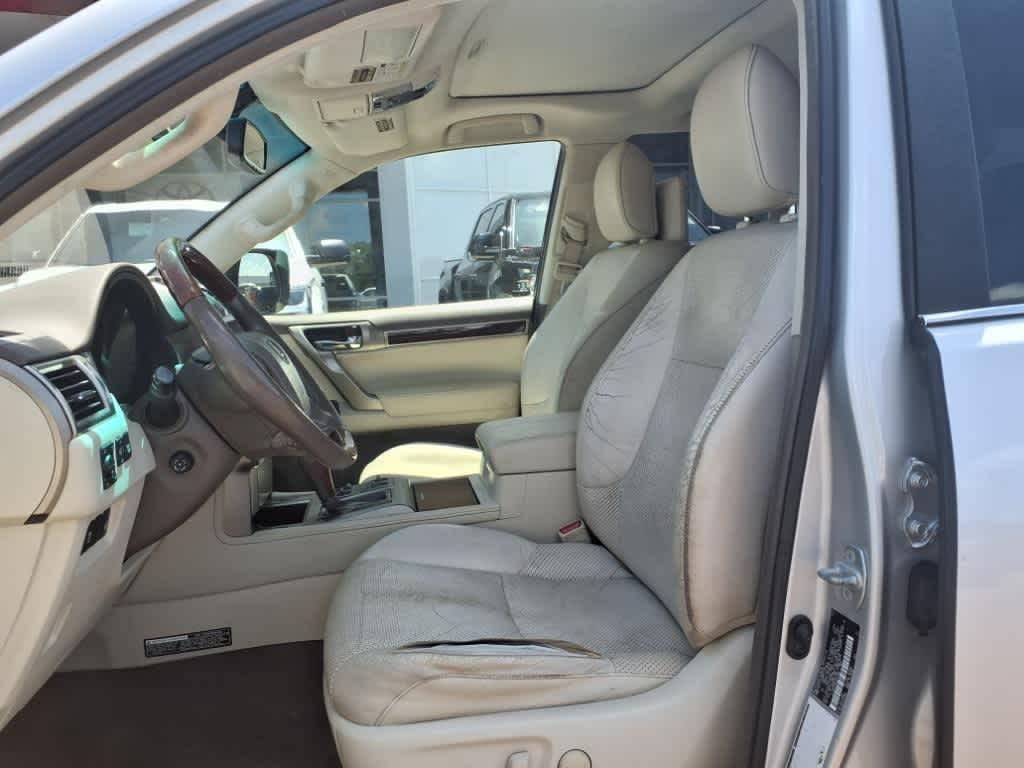 Thumbnail: 2012 Lexus GX - 23