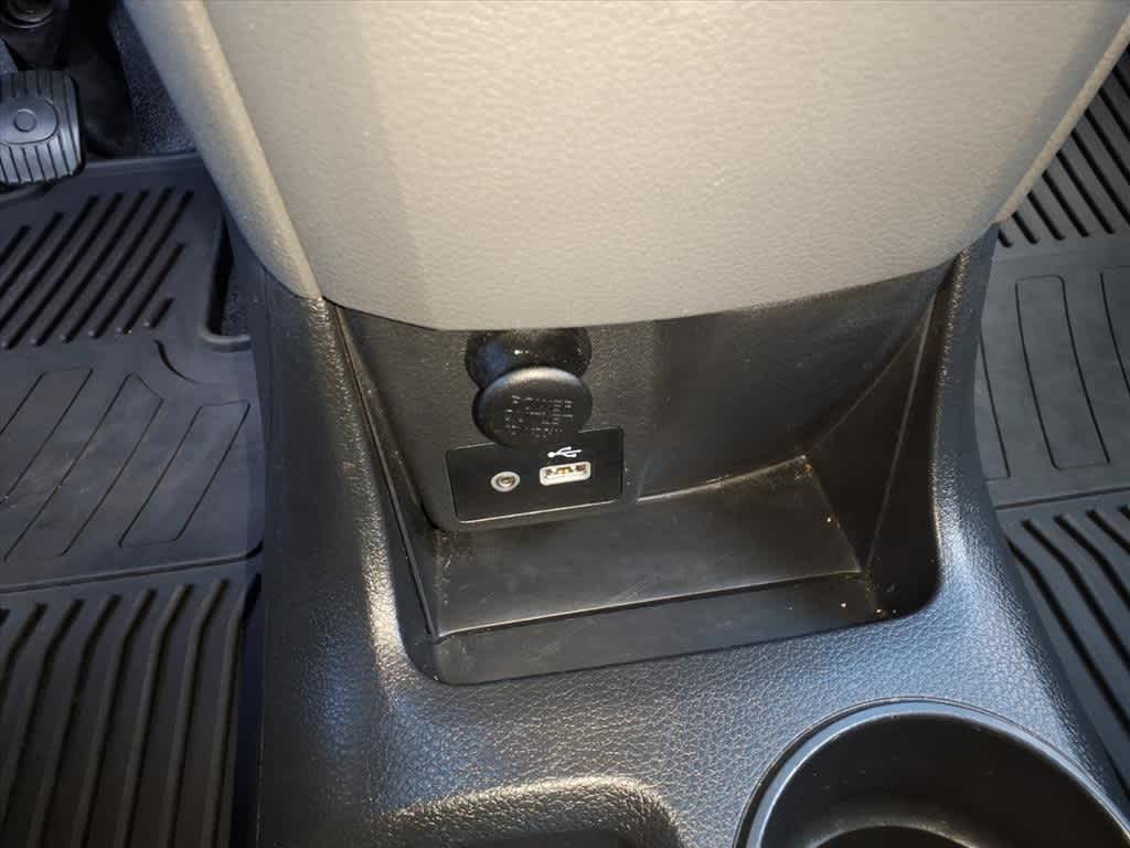 Thumbnail: 2021 Nissan NV200 - 21