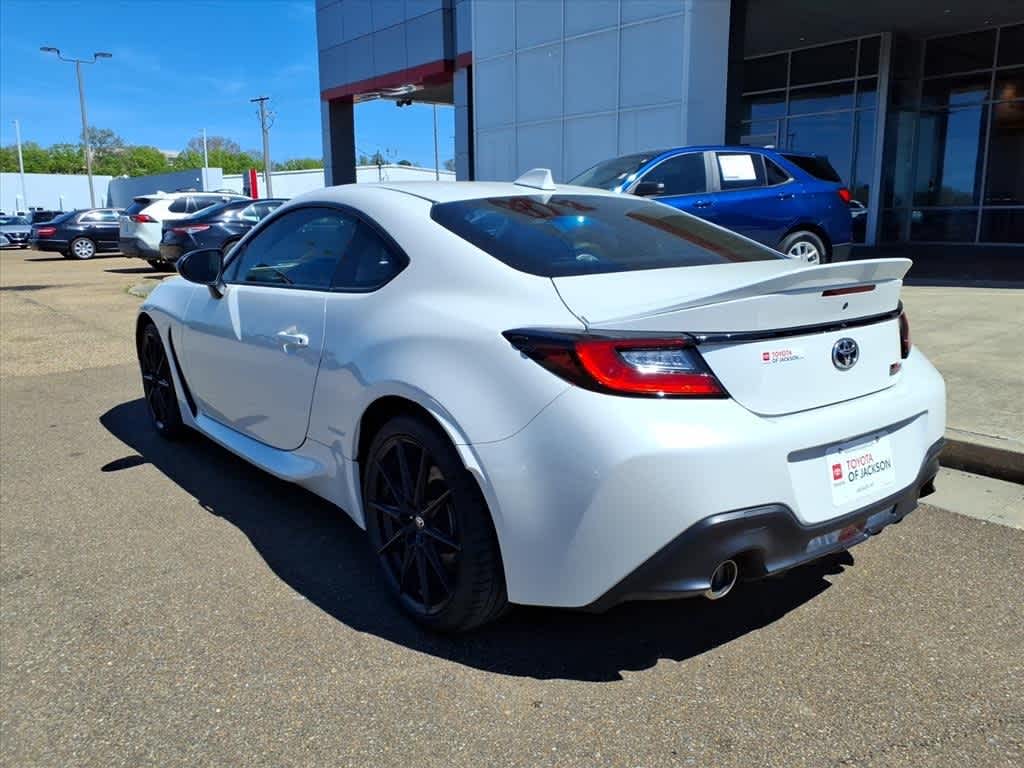 Thumbnail: 2023 Toyota GR86 - 7