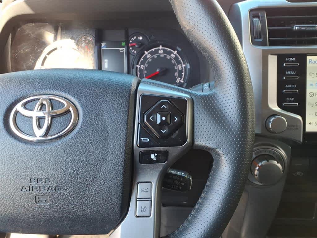 Thumbnail: 2022 Toyota 4Runner - 16