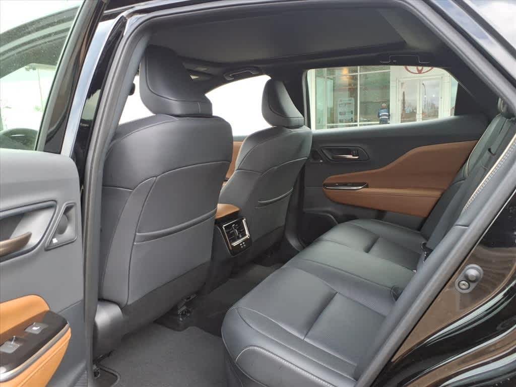 Thumbnail: 2025 Toyota Crown - 29