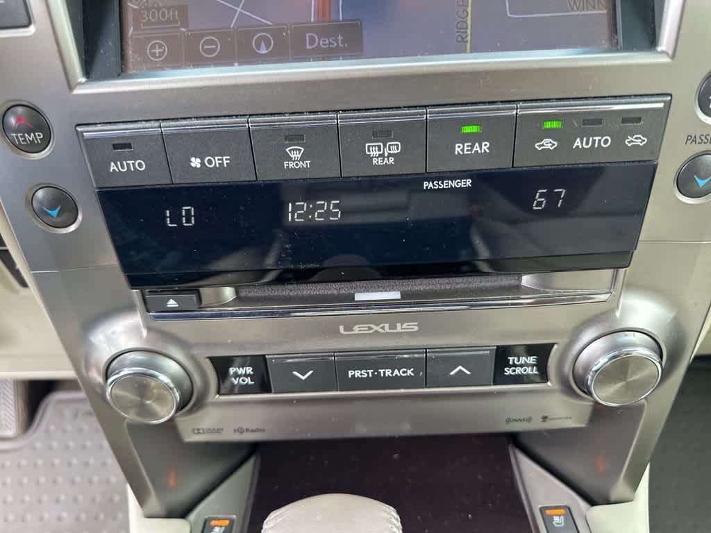 Thumbnail: 2014 Lexus GX - 19