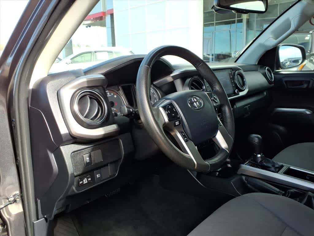 Thumbnail: 2020 Toyota Tacoma - 11