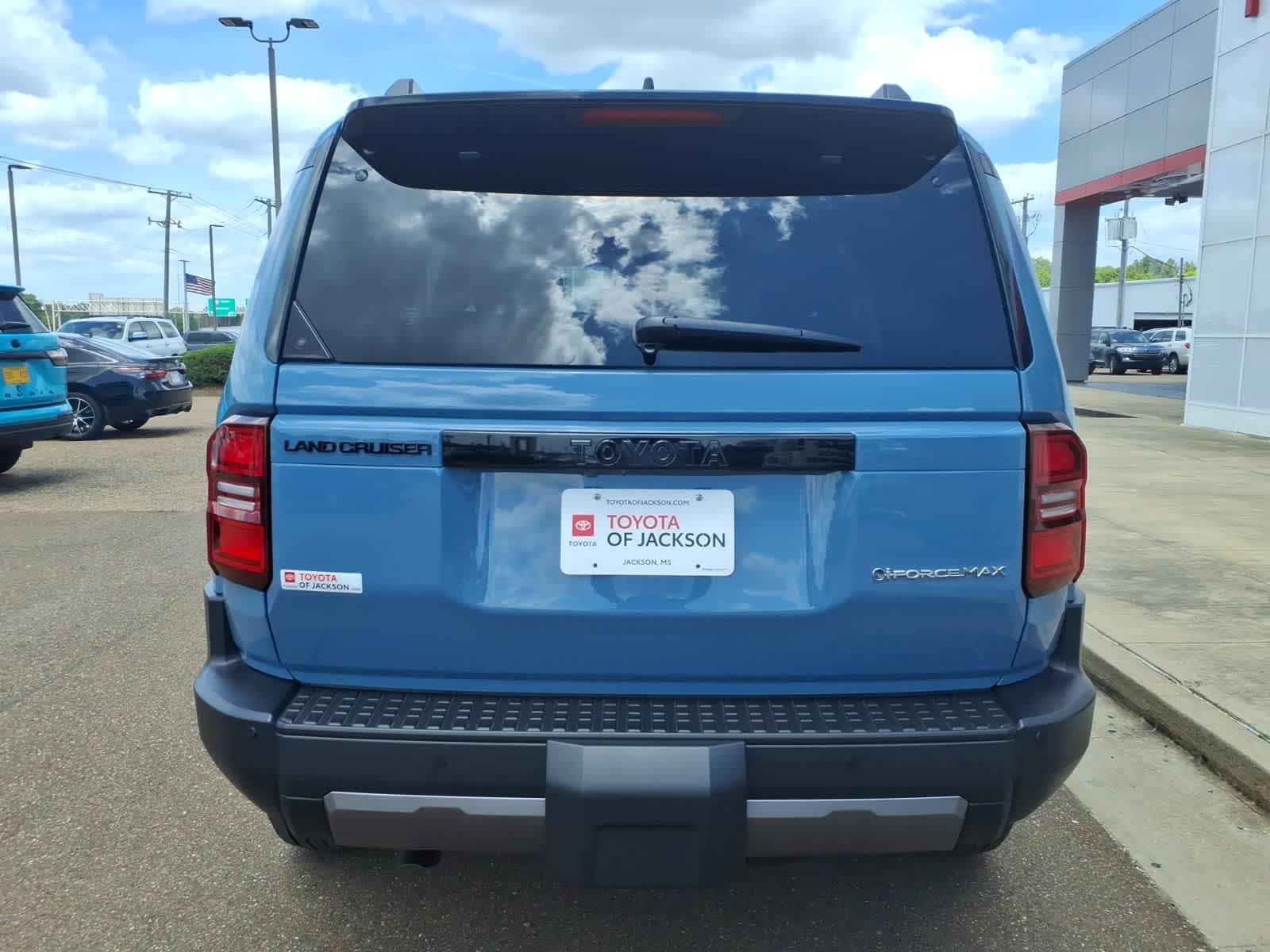 Thumbnail: 2026 Toyota Land Cruiser - 6