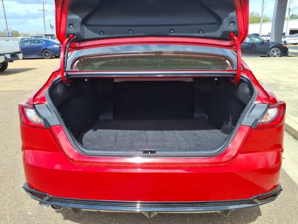 Thumbnail: 2026 Toyota Camry - 8