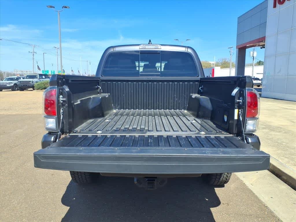 Thumbnail: 2023 Toyota Tacoma - 9