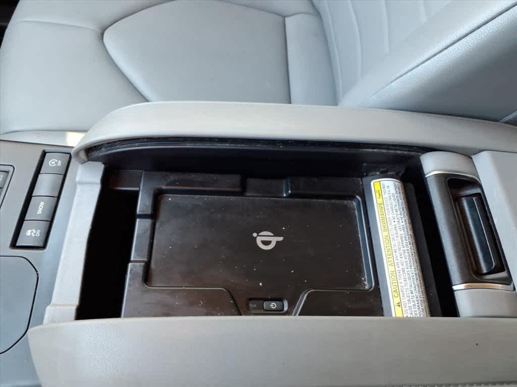 Thumbnail: 2021 Toyota Highlander - 23