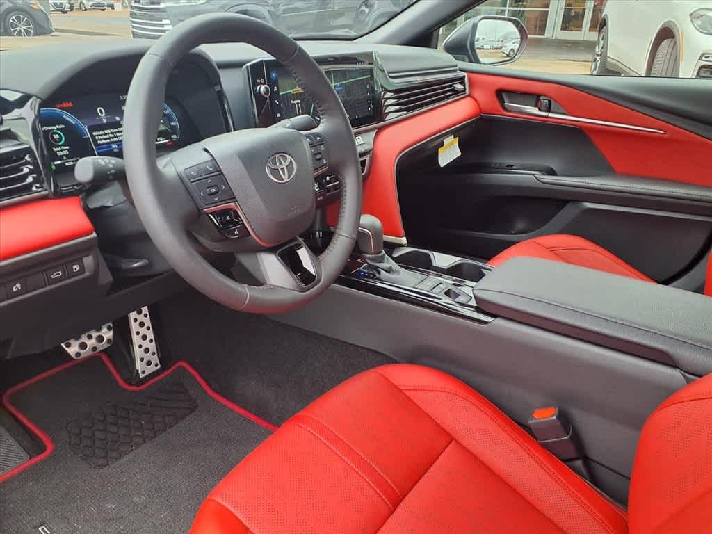 Thumbnail: 2025 Toyota Camry - 14