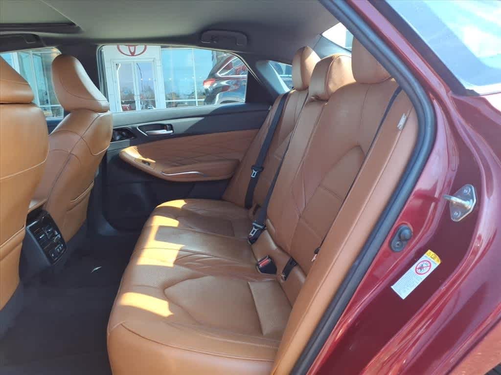 Thumbnail: 2019 Toyota Avalon - 28