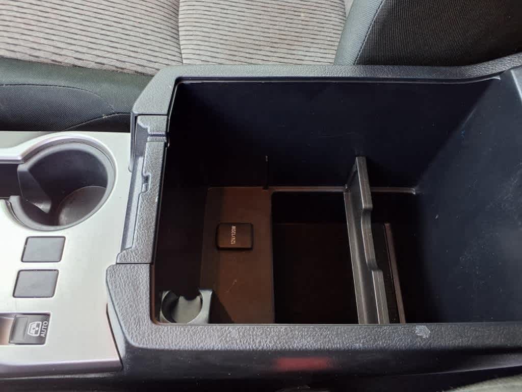 Thumbnail: 2019 Toyota 4Runner - 22