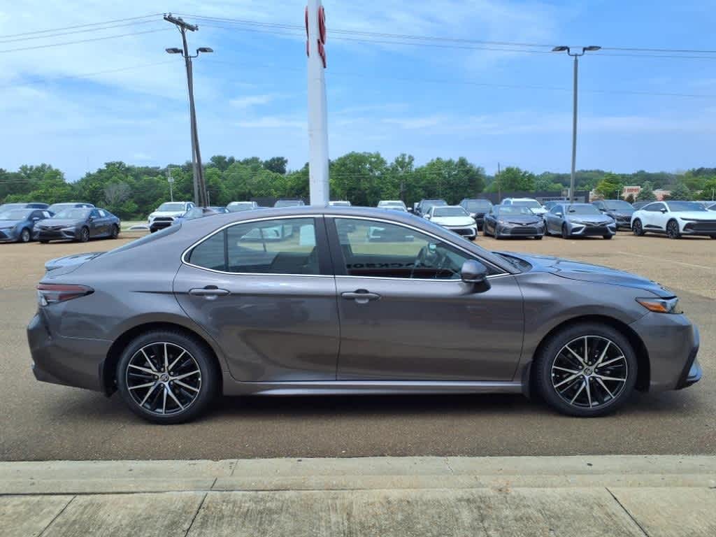 Thumbnail: 2024 Toyota Camry - 4