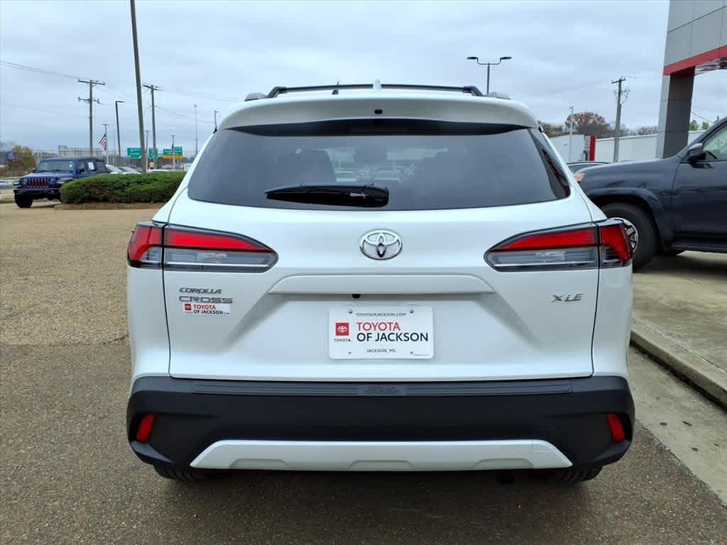 Thumbnail: 2024 Toyota Corolla Cross - 6