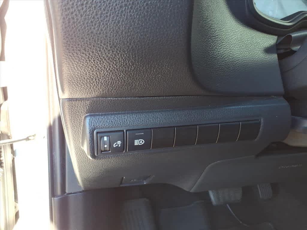 Thumbnail: 2024 Toyota Corolla - 13