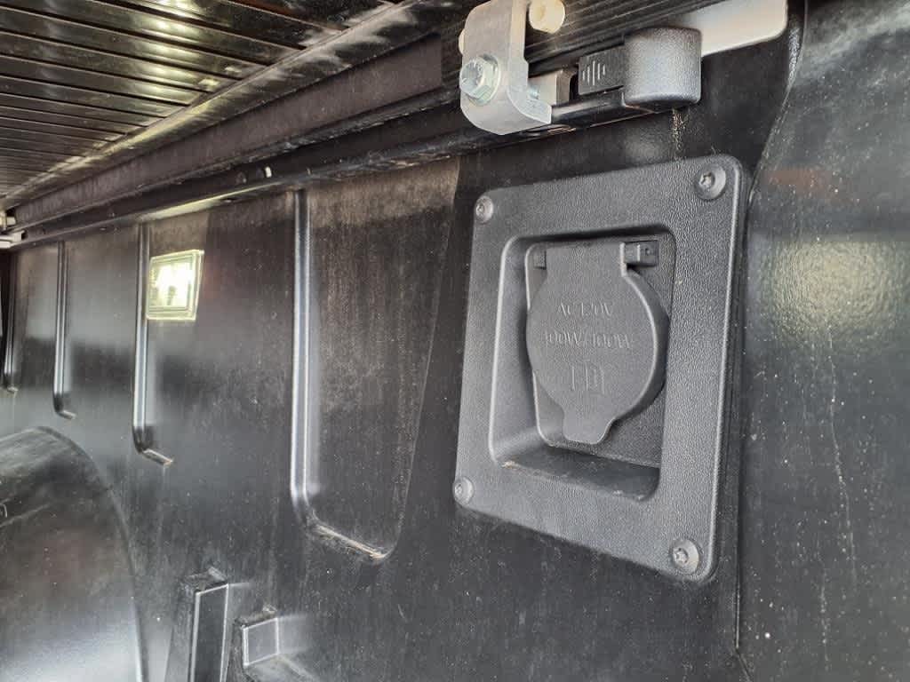 Thumbnail: 2022 Toyota Tundra - 8