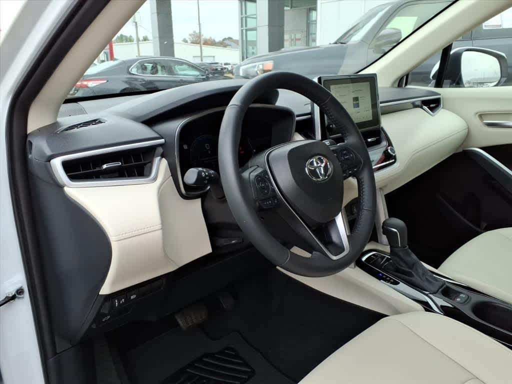 Thumbnail: 2024 Toyota Corolla Cross - 11