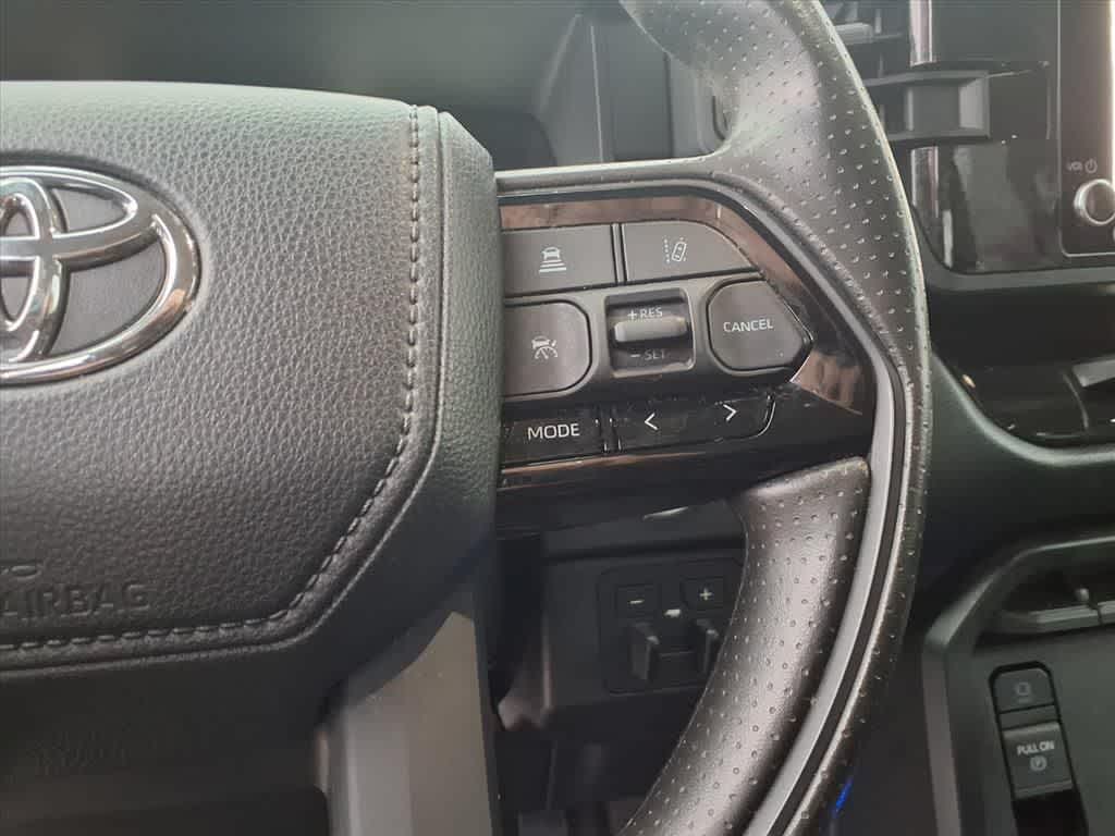 Thumbnail: 2024 Toyota Tundra - 15