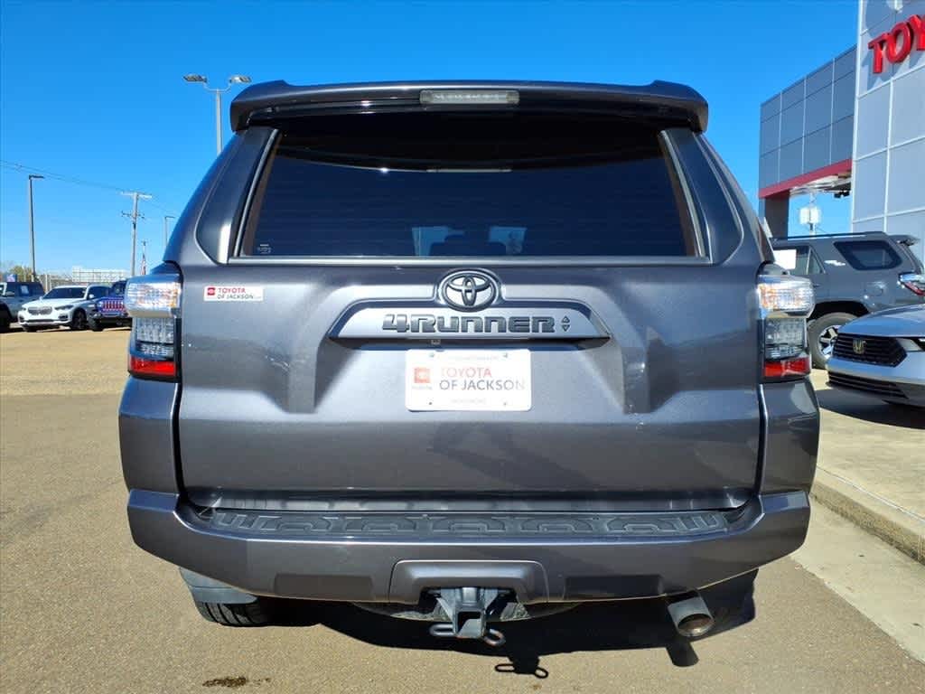 Thumbnail: 2022 Toyota 4Runner - 6