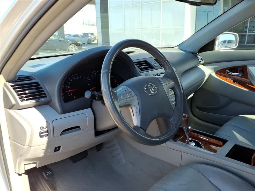 Thumbnail: 2011 Toyota Camry - 10