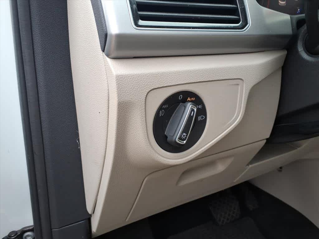 Thumbnail: 2019 Volkswagen Atlas - 14