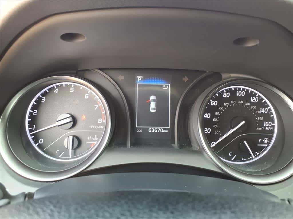 Thumbnail: 2023 Toyota Camry - 16