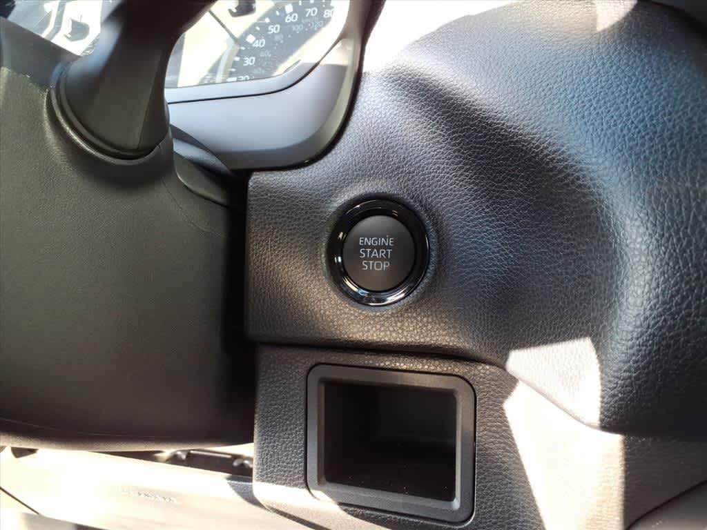 Thumbnail: 2025 Toyota Tundra - 17