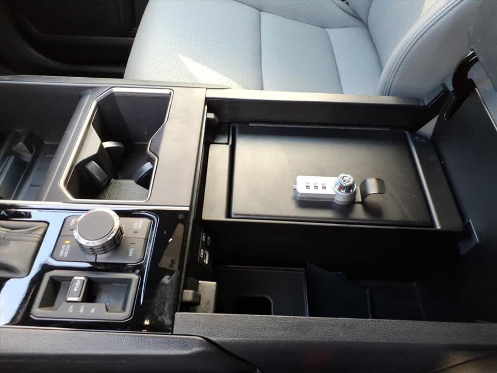 Thumbnail: 2025 Toyota Tundra - 21