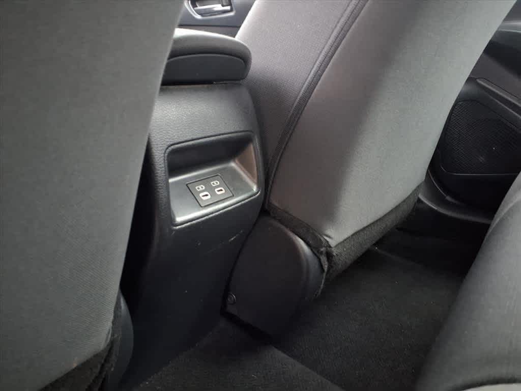 Thumbnail: 2024 Toyota Corolla - 30