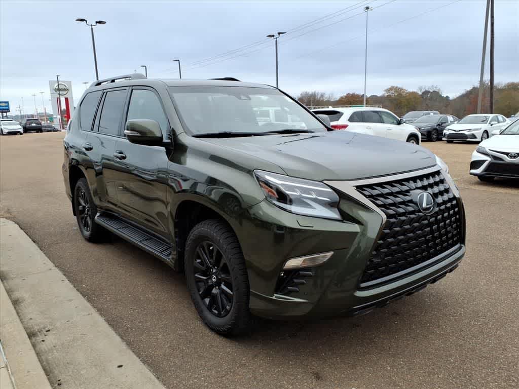 Thumbnail: 2023 Lexus GX - 3
