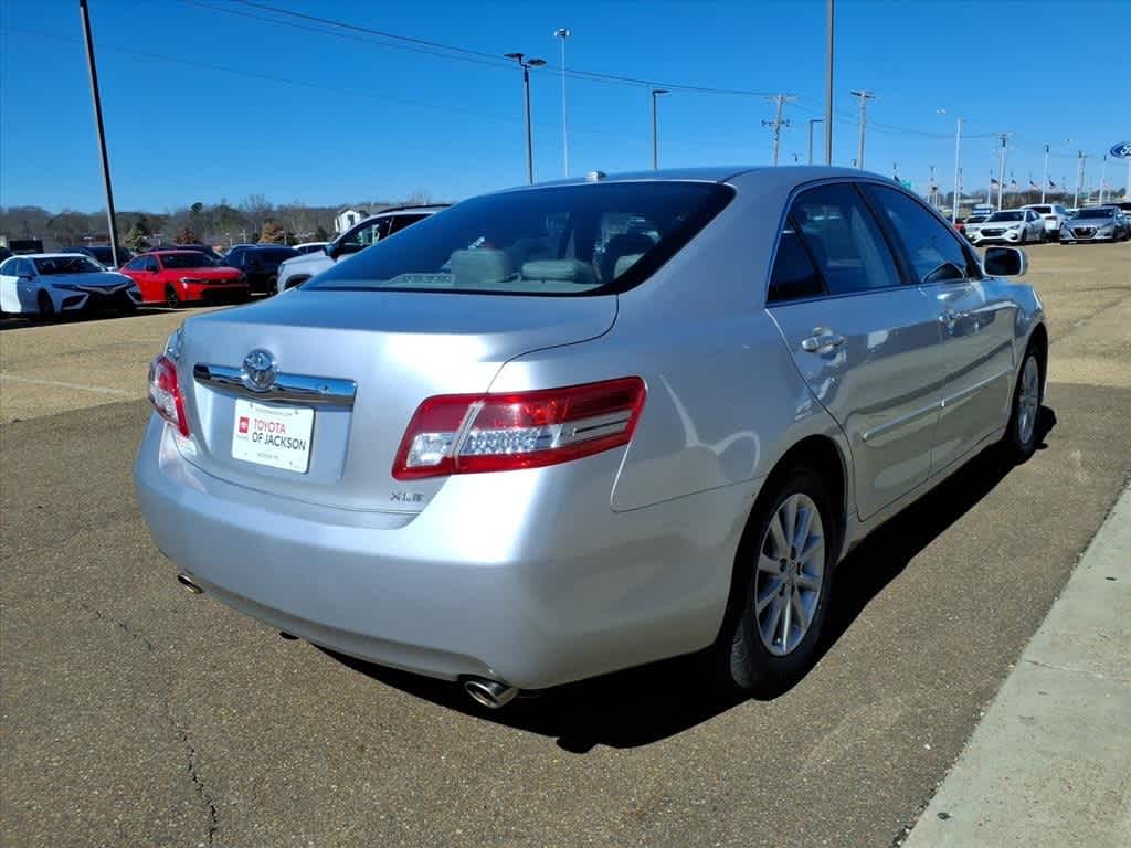 Thumbnail: 2011 Toyota Camry - 5