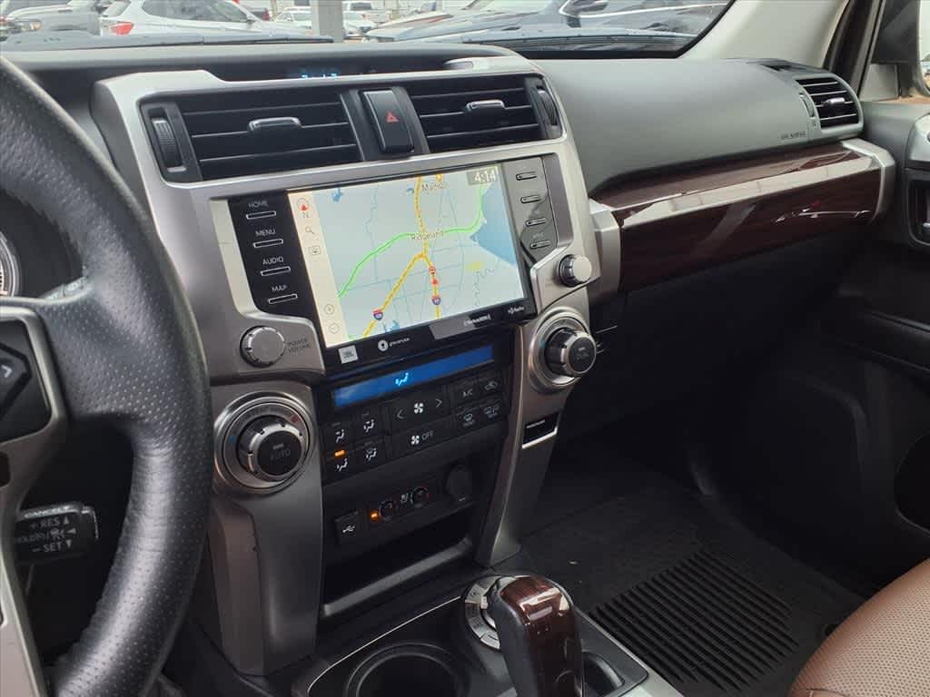 Thumbnail: 2022 Toyota 4Runner - 16