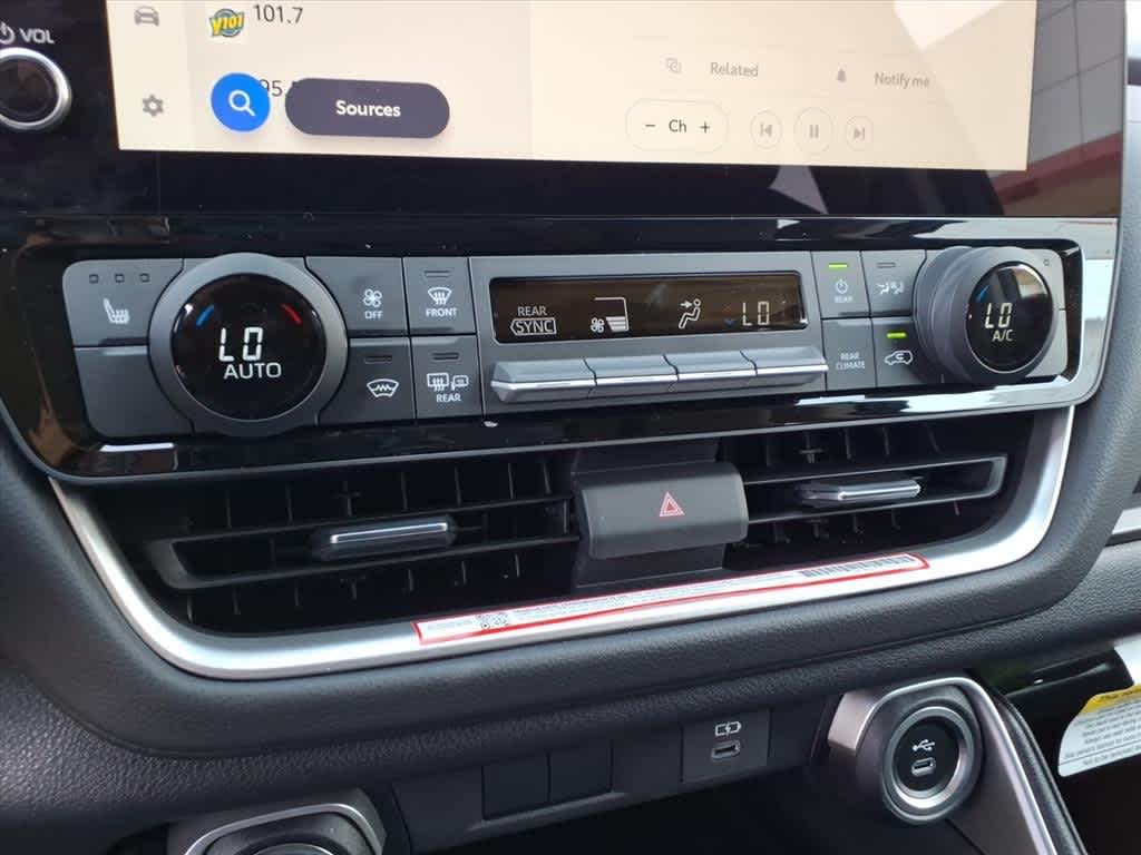 Thumbnail: 2026 Toyota Grand Highlander - 20