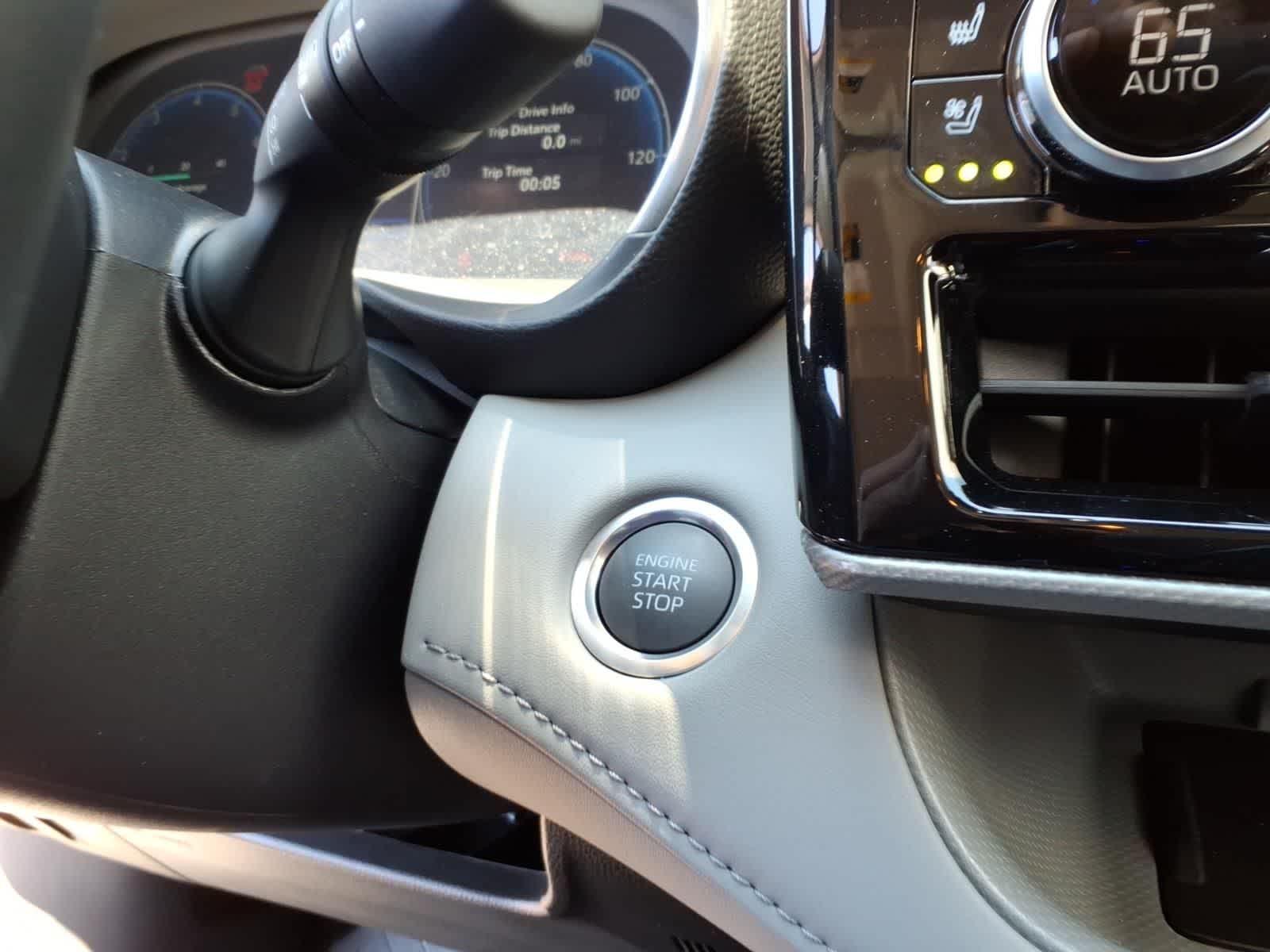 Thumbnail: 2026 Toyota Highlander - 18