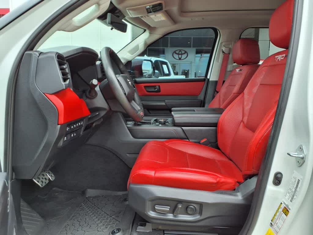 Thumbnail: 2022 Toyota Tundra - 24