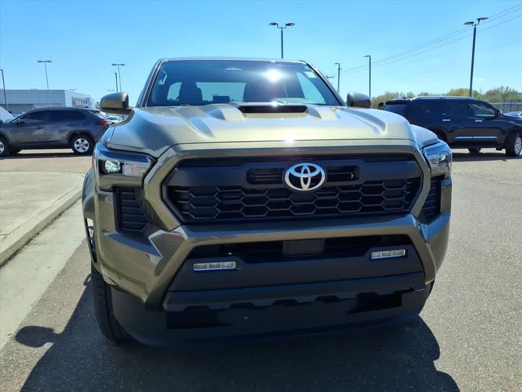 Thumbnail: 2025 Toyota Tacoma - 2