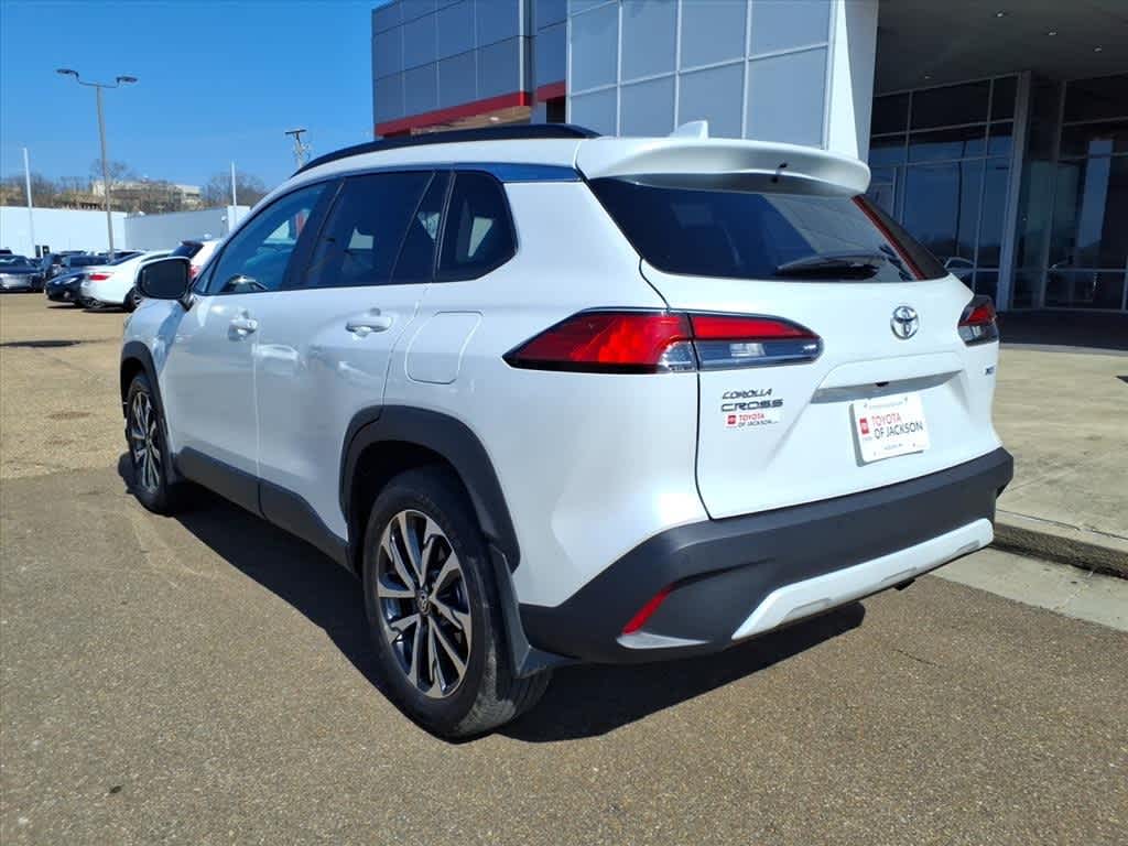 Thumbnail: 2023 Toyota Corolla Cross - 7