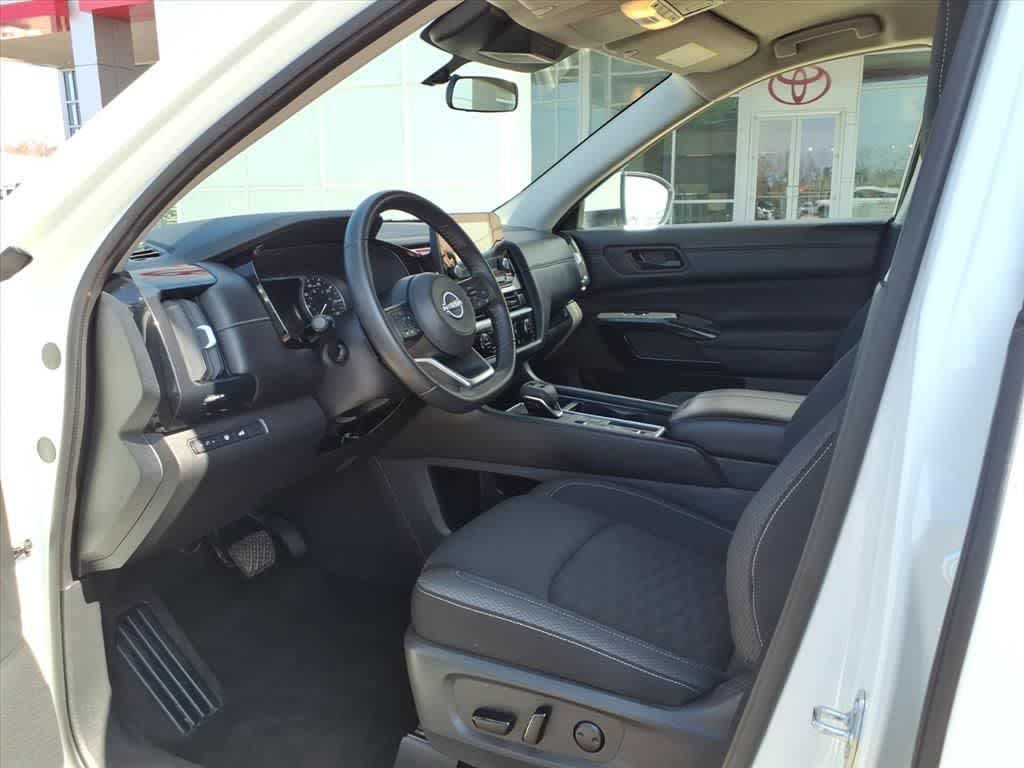 Thumbnail: 2025 Nissan Pathfinder - 26