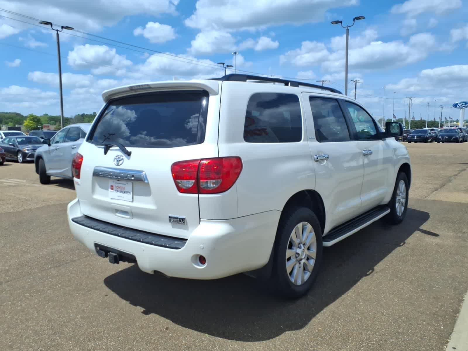 Thumbnail: 2017 Toyota Sequoia - 5