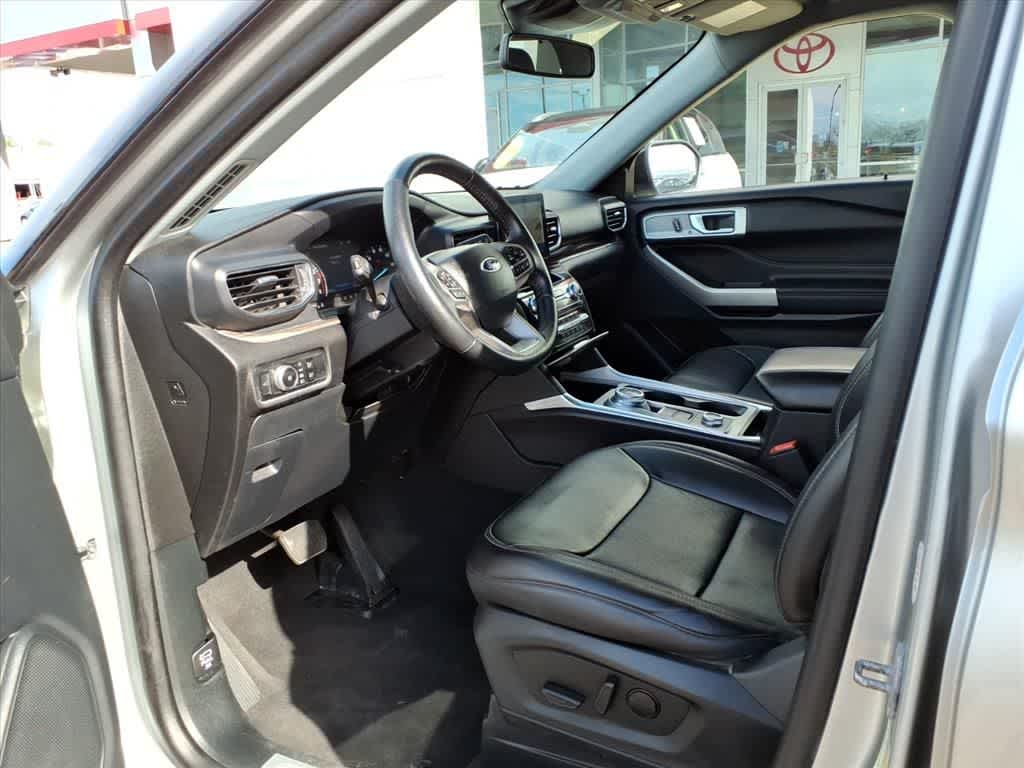 Thumbnail: 2023 Ford Explorer - 26